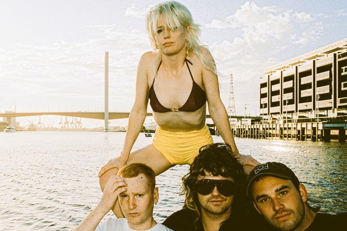 Amyl and The Sniffers at Astro Theater