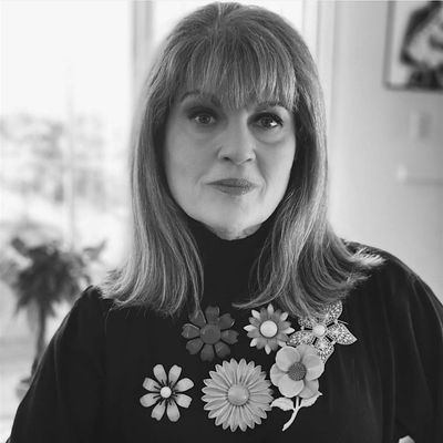 Vintage Girl Amy Shop