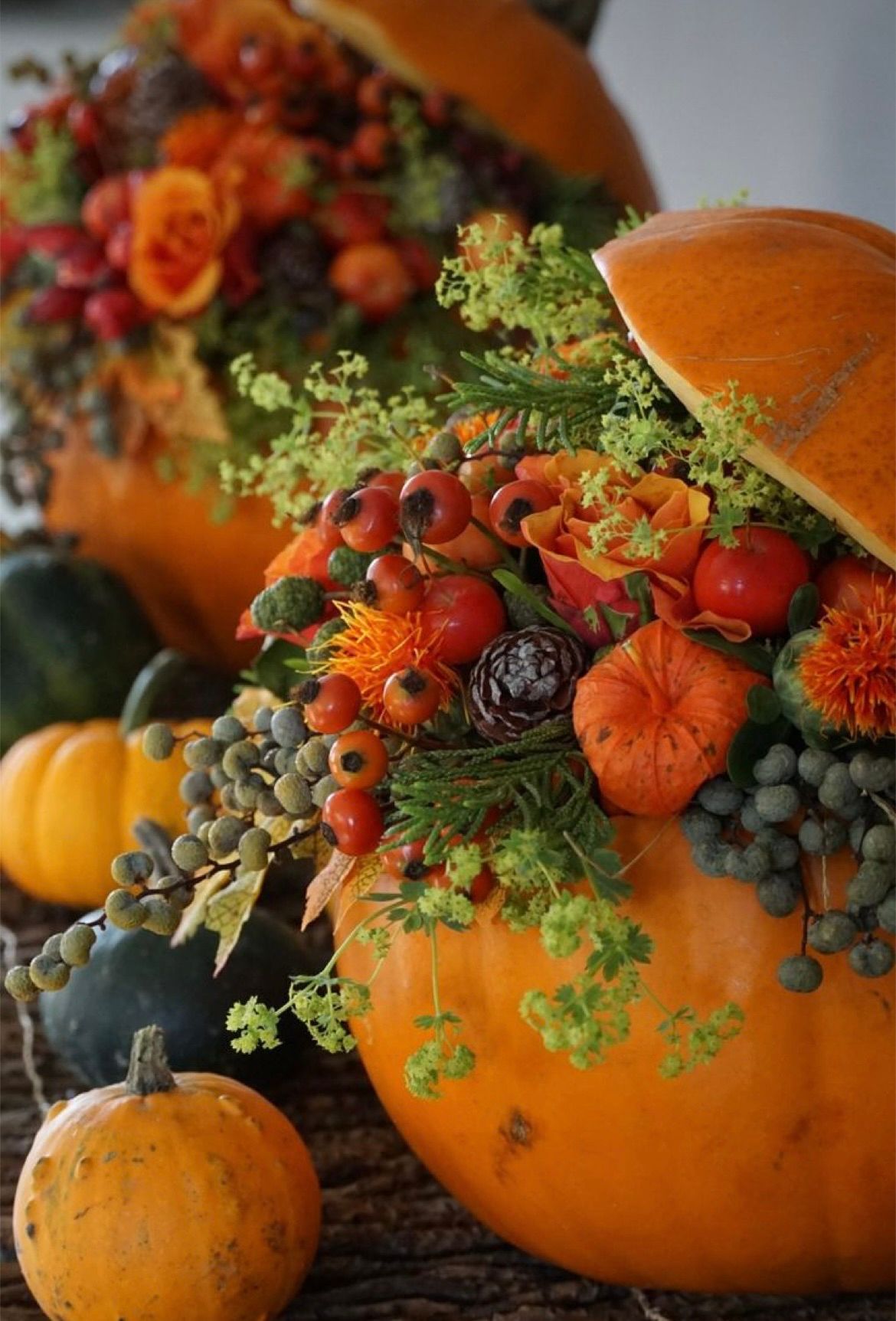 Pumpkin floral arrangement workshop 