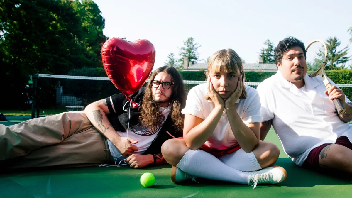 Beach Bunny, Soccer Mommy, Annie DiRusso, Sidney Gish, Great Grandpa in Chicago