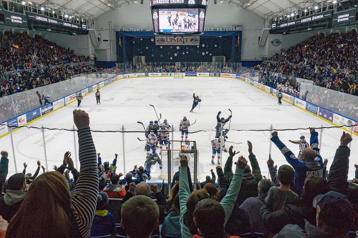 Springfield Thunderbirds at Syracuse Crunch at Upstate Medical University Arena at Oncenter