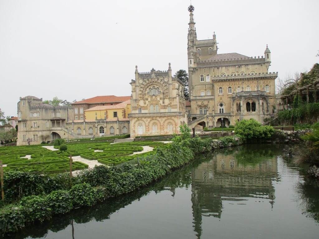 Caminhando na Mata do Bussaco e Quedas d'\u00c1gua