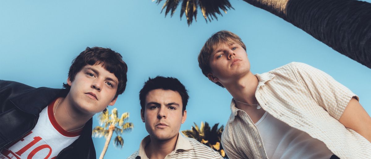 New Hope Club, THE BAND LIGHT in San Diego