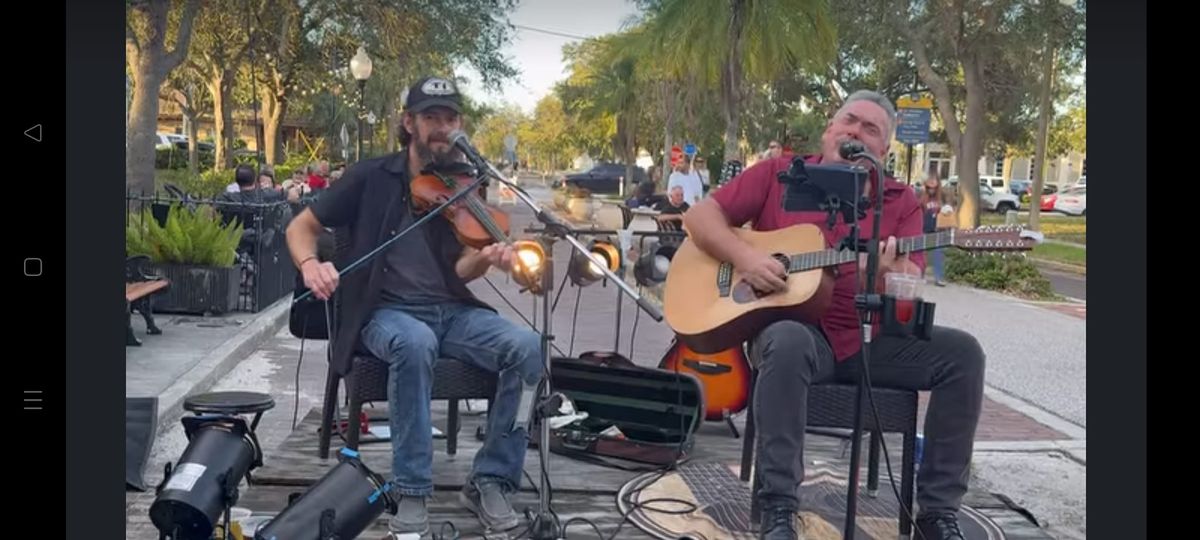 12 Strings And A Fiddle Live at Ferg's 