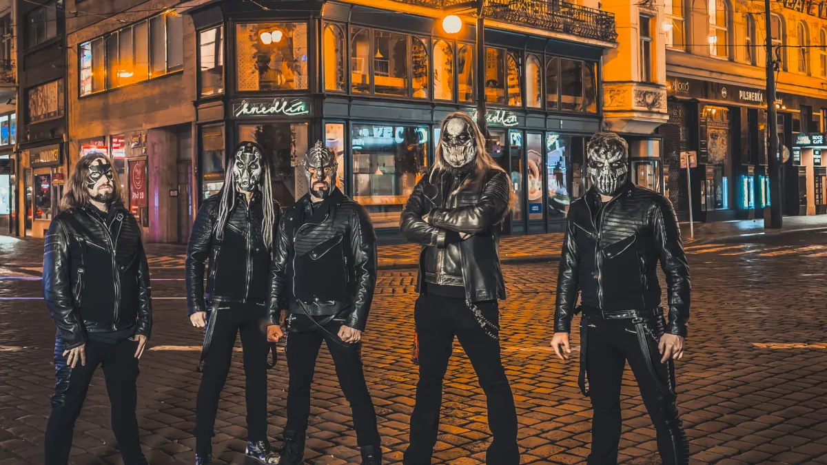 Dymytry, Grey256 in Plze\u0148