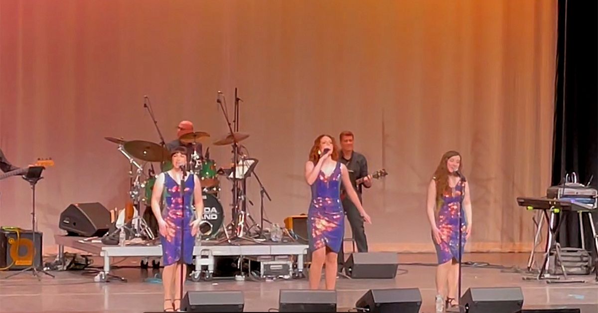 THE CHICLETTES - FREE OUTDOOR CONCERT