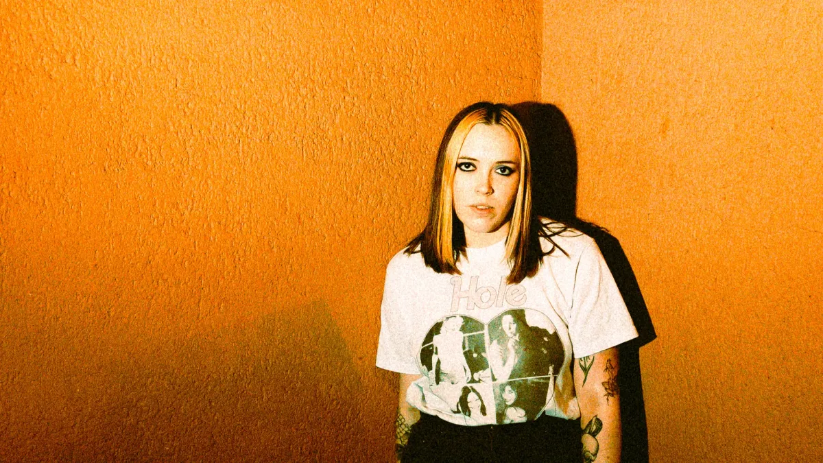 Soccer Mommy, Dummy in Boston