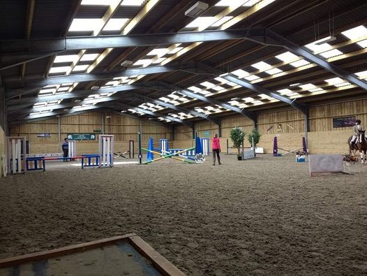 Arena Hire with Show Jumps