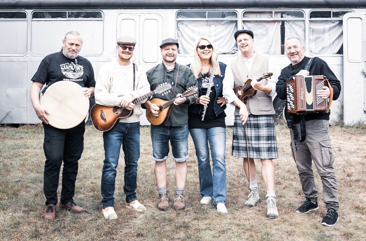 "Celtic Christmas" - "NA MAHONES \u00d3 INIS BEAG" - Gro\u00dfes Weihnachts-Konzert im keltischen Stil