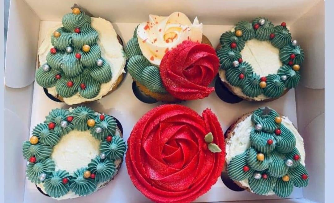 Kids Christmas Cupcake Decorating