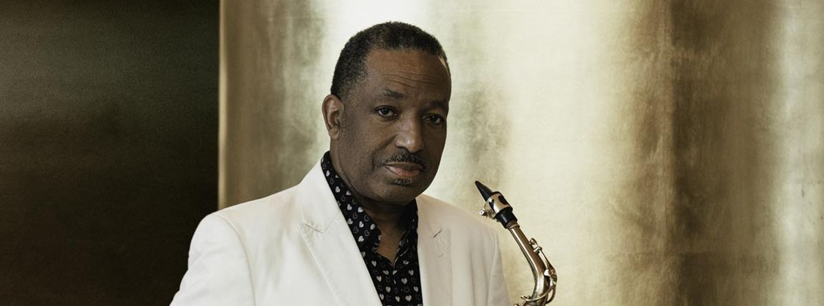 BIX TOP ACT: DONALD HARRISON \u2022 BIX \u2022 Stuttgart