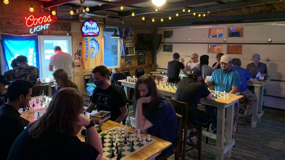 Casual Chess at J. Gilligan's