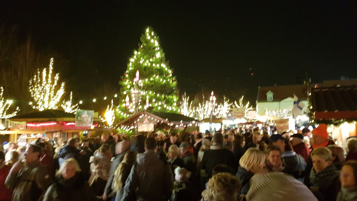 Bernburger Weihnachtsmarkt zum 3. Advent