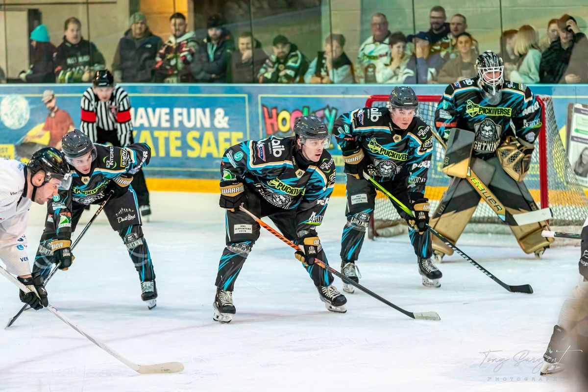 Ice Hockey - MK Lightning vs Romford Raiders