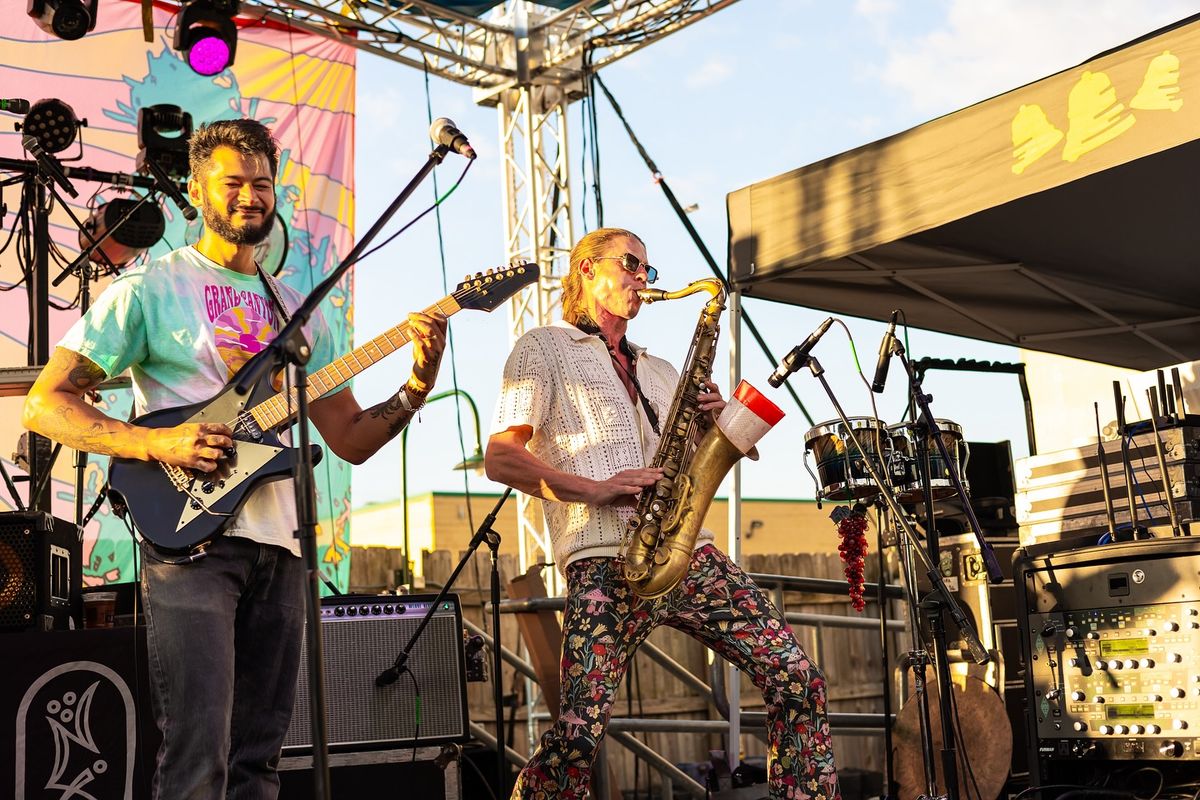 The People Brothers Band with Hot Like Mars