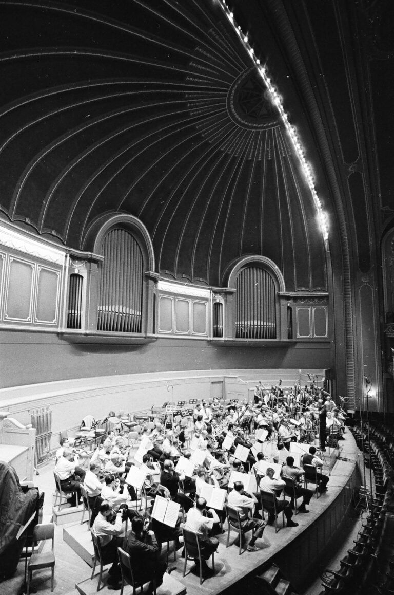 Chicago Symphony Orchestra - Home Alone in Concert at Chicago Symphony Center