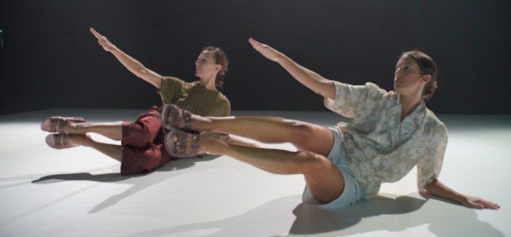 Quel che resta | Simona Bertozzi \/\/ Danza in Rete Festival 2025