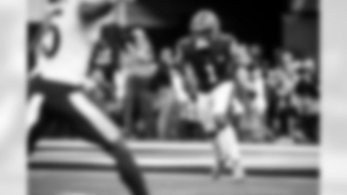NFL Preseason - Los Angeles Rams at Cleveland Browns at Huntington Bank Field