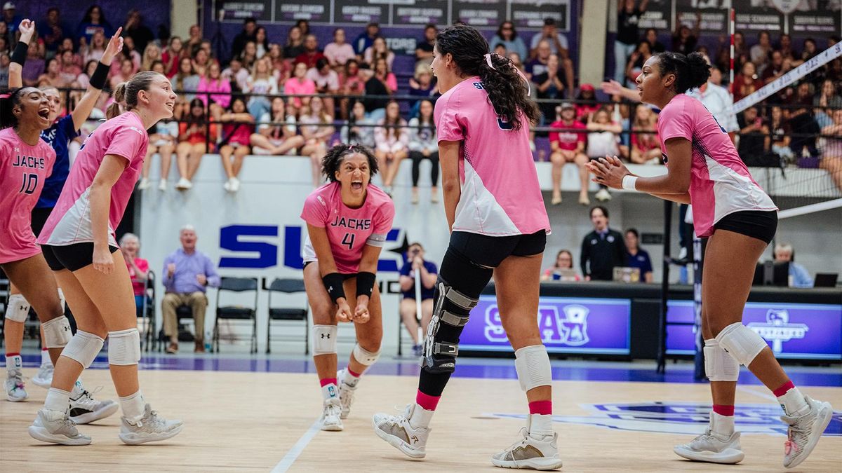 Incarnate Word Cardinals at Stephen F. Austin Ladyjacks Womens Basketball