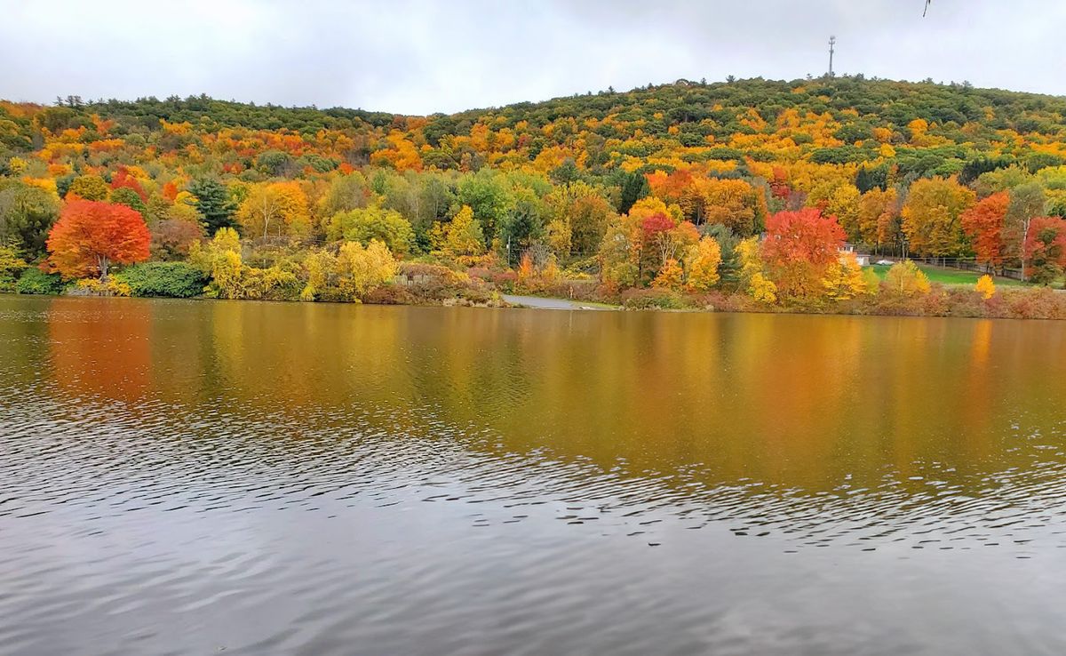 \ud83c\udf41\ud83d\udea3\u200d\u2642\ufe0f Fall Foliage Paddle and Heritage Day \ud83c\udf42\ud83c\udf33