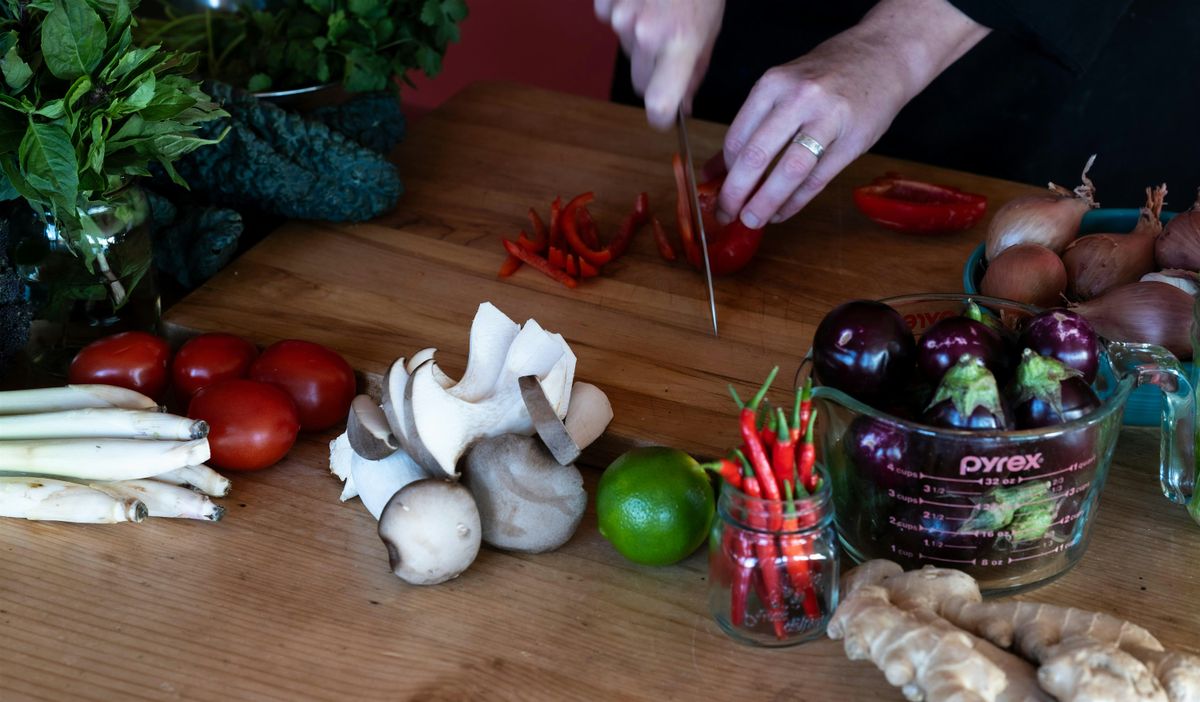 Knife Skills Cooking Class
