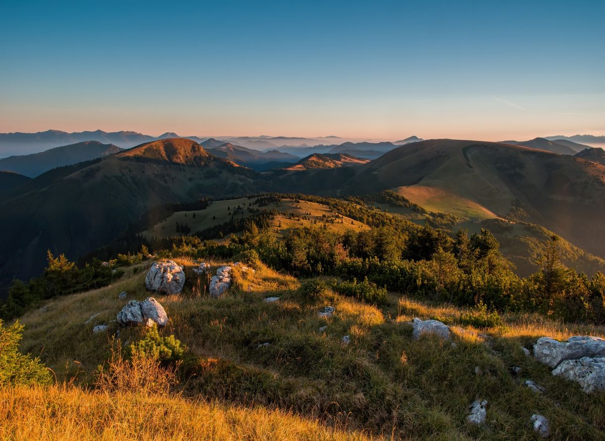 Listopadowy Weekendowy Trekking  w Wielkiej Fatrze z noclegiem w Schronisku( Kralova Studna)