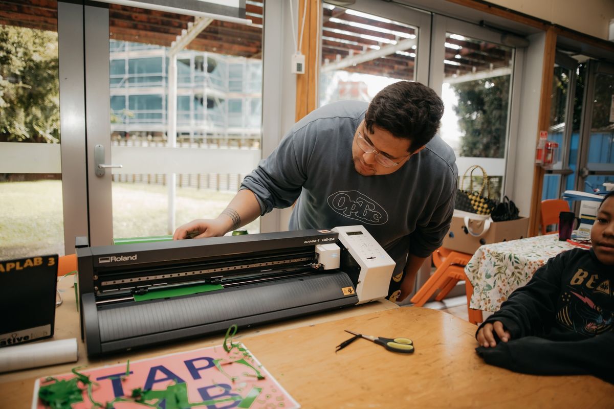 Te Manawa: Design and press your own t-shirt! (Ages 12 - 18)