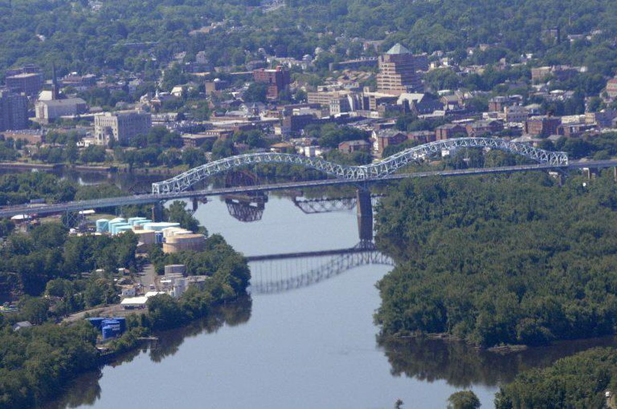 March Across the Arrigoni Bridge for Trump.