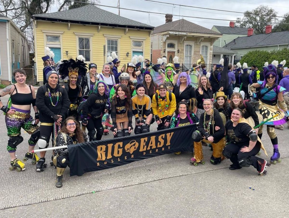 Big Easy Roller Derby in the King Arthur Parade!