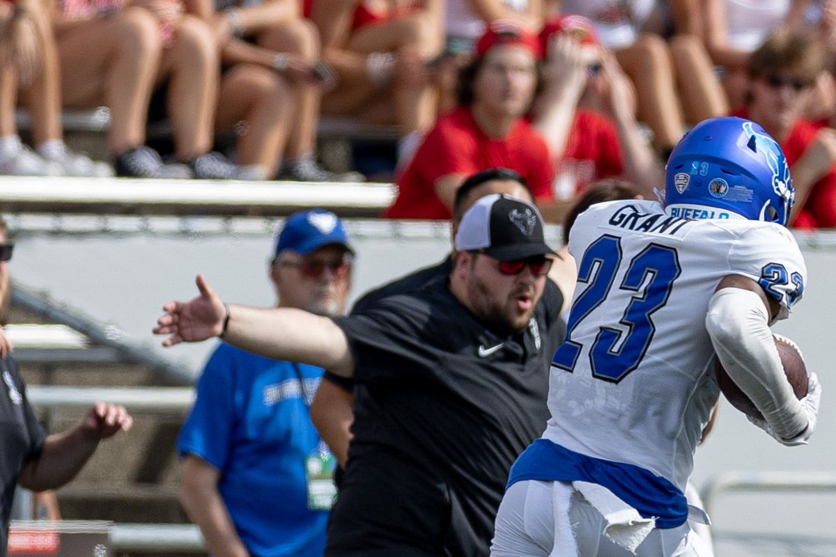 Central Michigan Chippewas at UMass Minutemen Mens Basketball