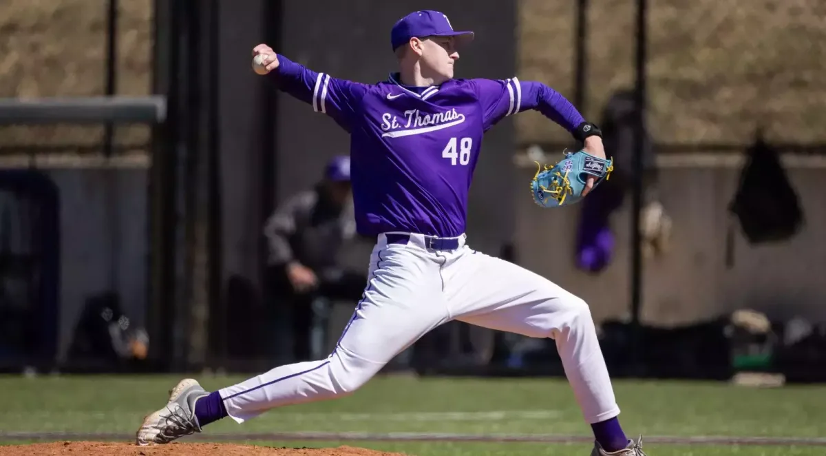 St. Thomas Tommies at Omaha Mavericks Baseball