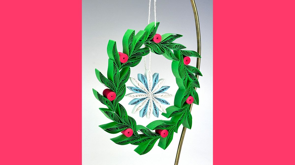 Wreath Ornament Quilled Project Class with Lana!