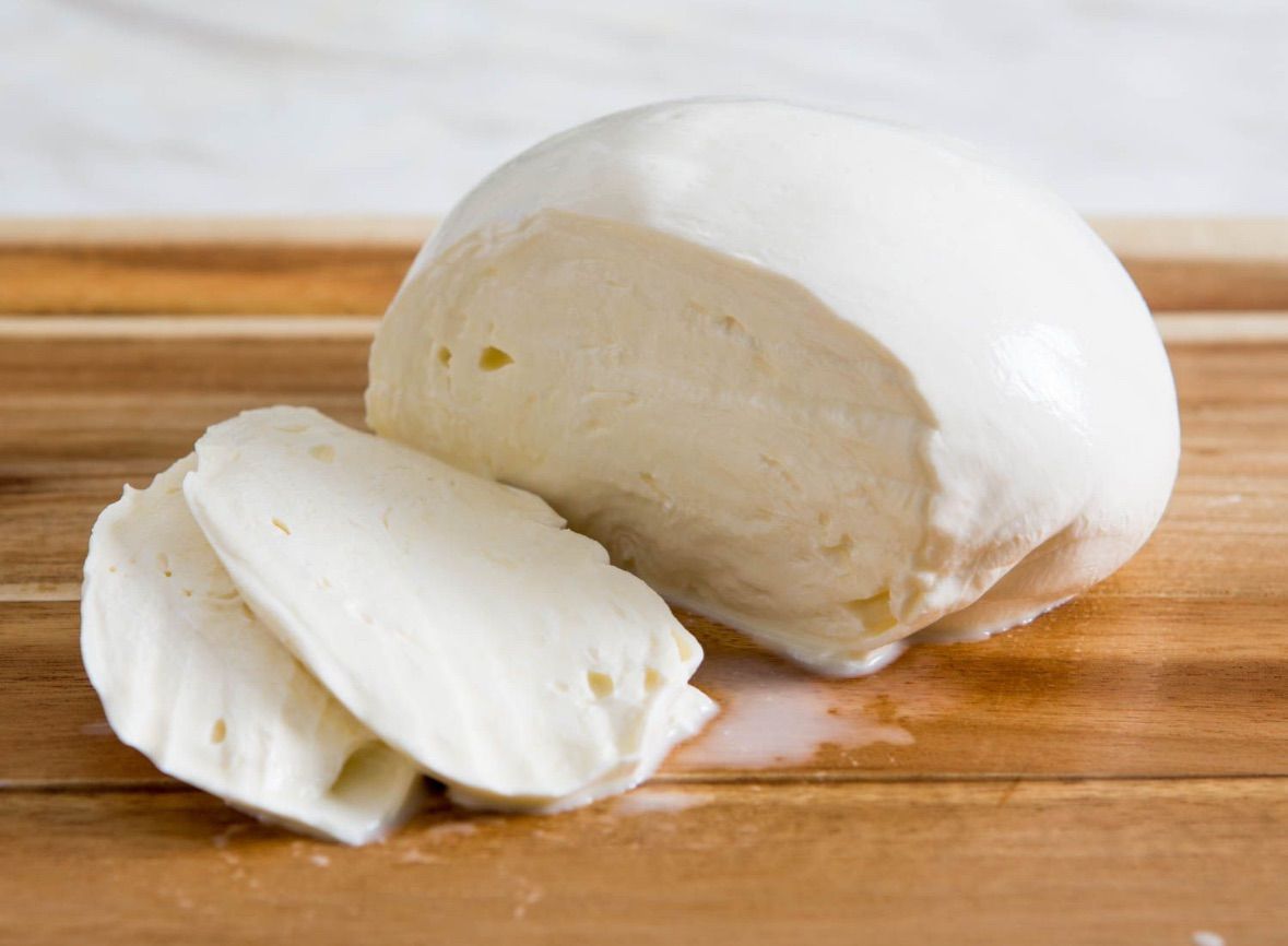 Mozzarella, ricotta, yogurt making