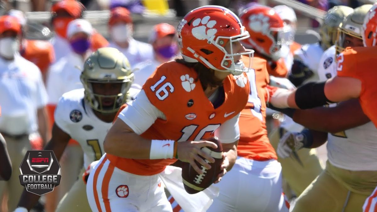 Clemson Tigers at Georgia Tech Yellow Jackets Football at Bobby Dodd Stadium