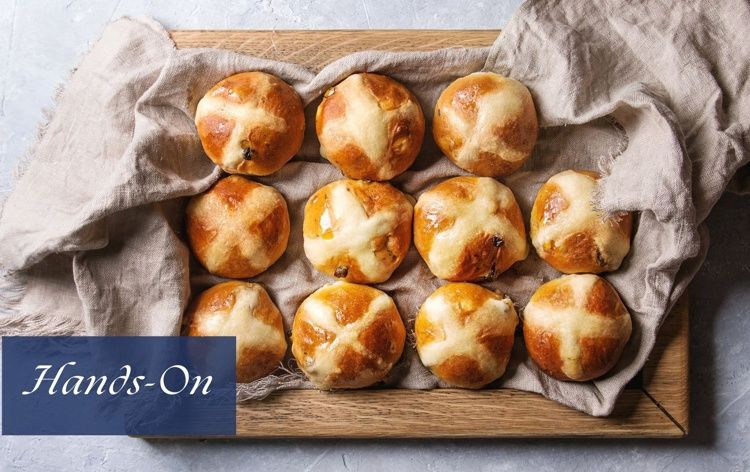 Easter Confections: Hot Cross Buns