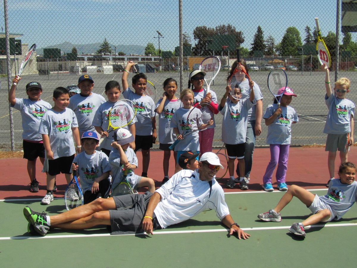 Ace Your Summer Break: Dive into Tennis Excellence at Euro School!
