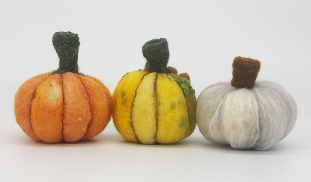 Needle Felted Pumpkins