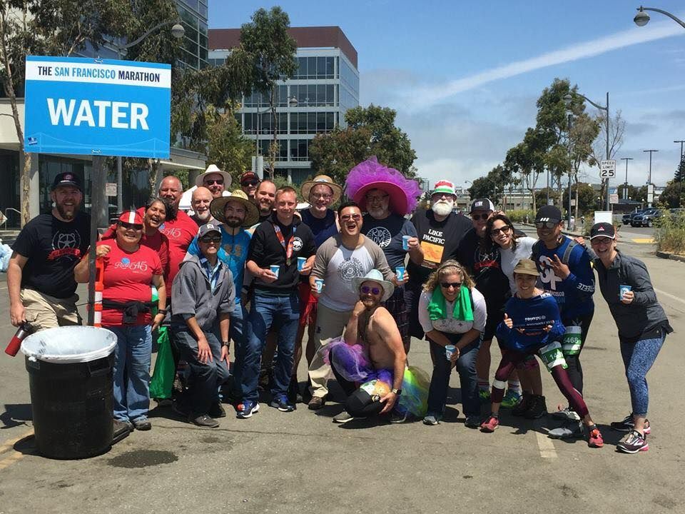 Volunteer with AIDS\/LifeCycle @SF Marathon Water Stop!