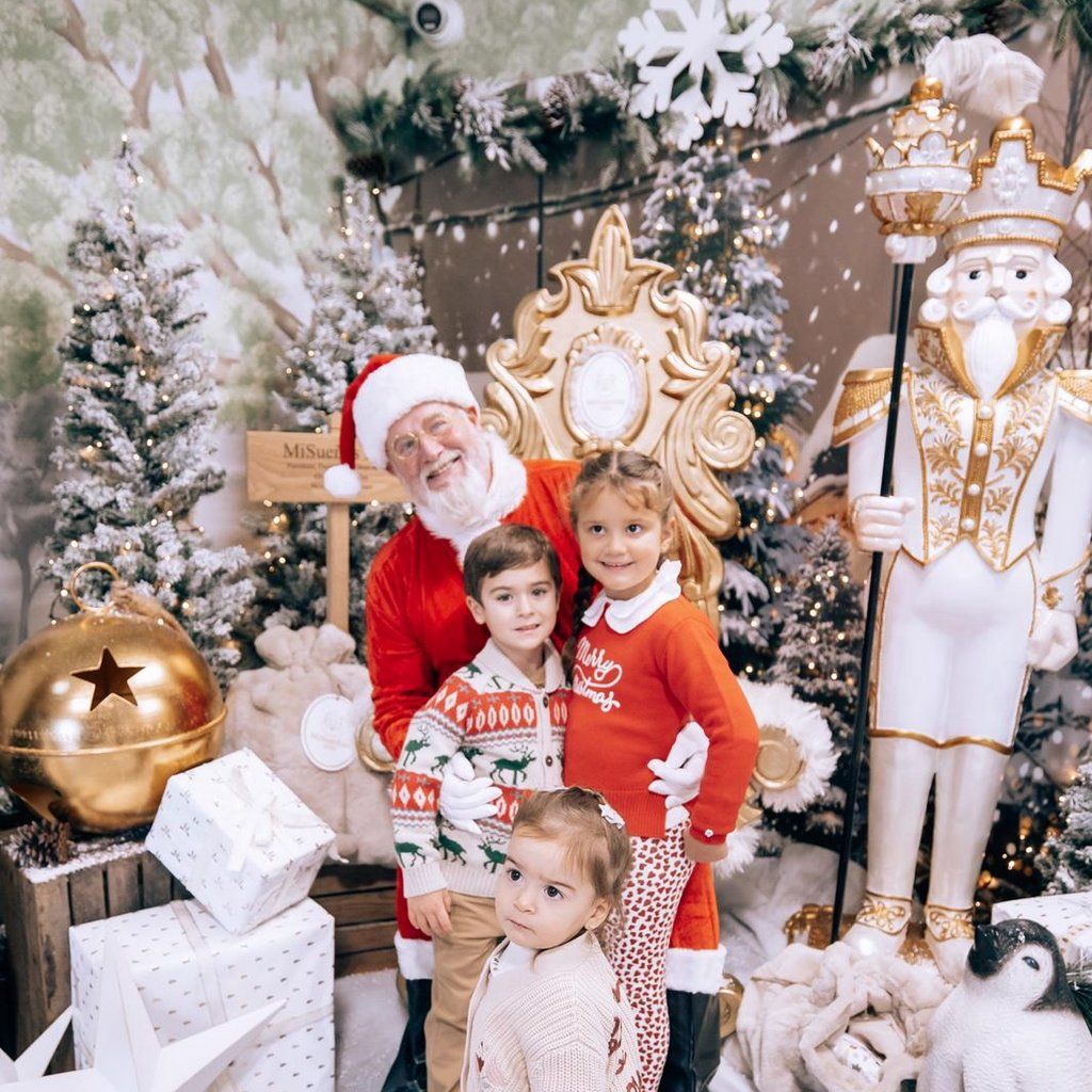 Christmas Experience By MiSue\u00f1os Kids