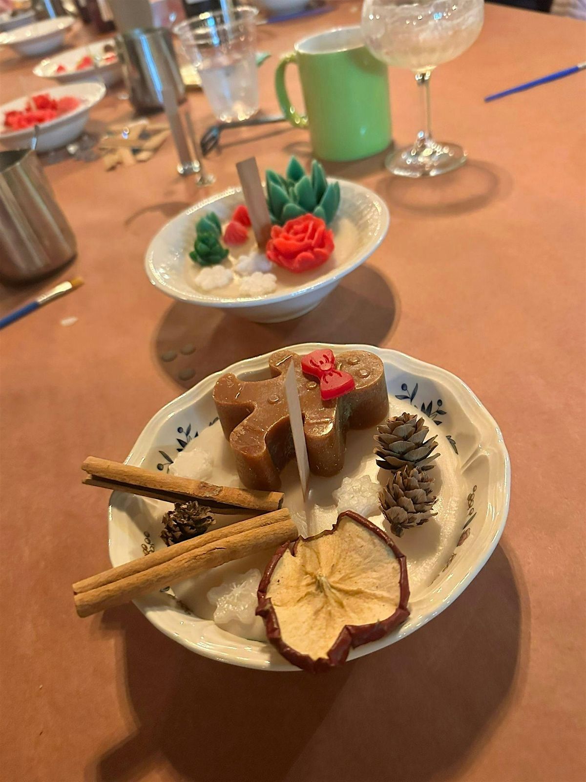 Holiday Themed Candle Class at Ardora Wine Bar