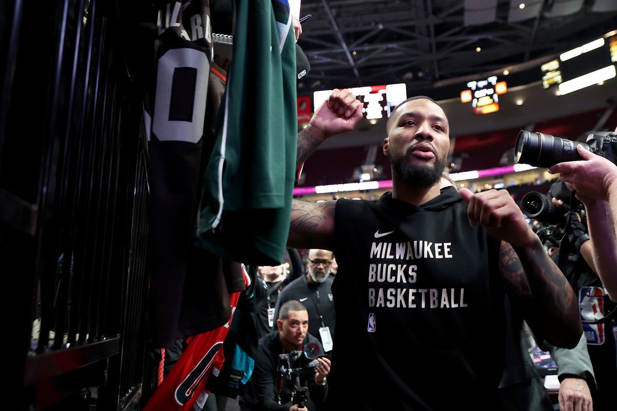 Portland Trail Blazers at Milwaukee Bucks at Fiserv Forum