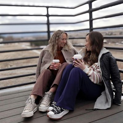 Summer Vennewitz & Emilee Reed