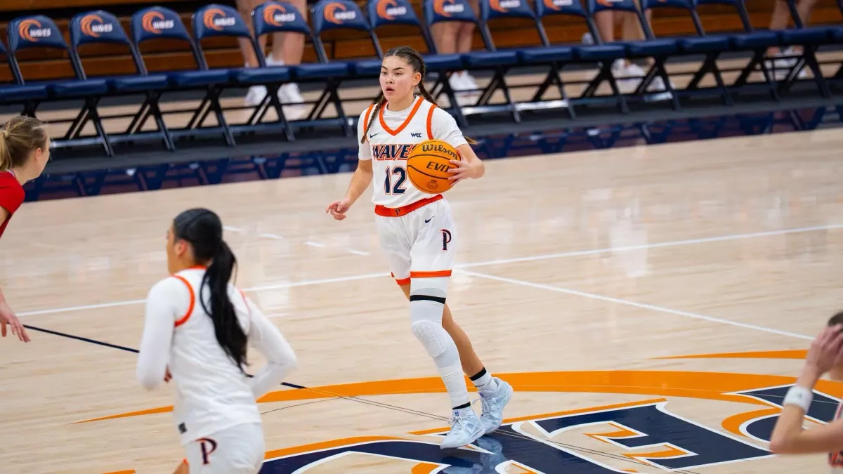 Parking Pepperdine Waves at Portland Pilots Womens Basketball