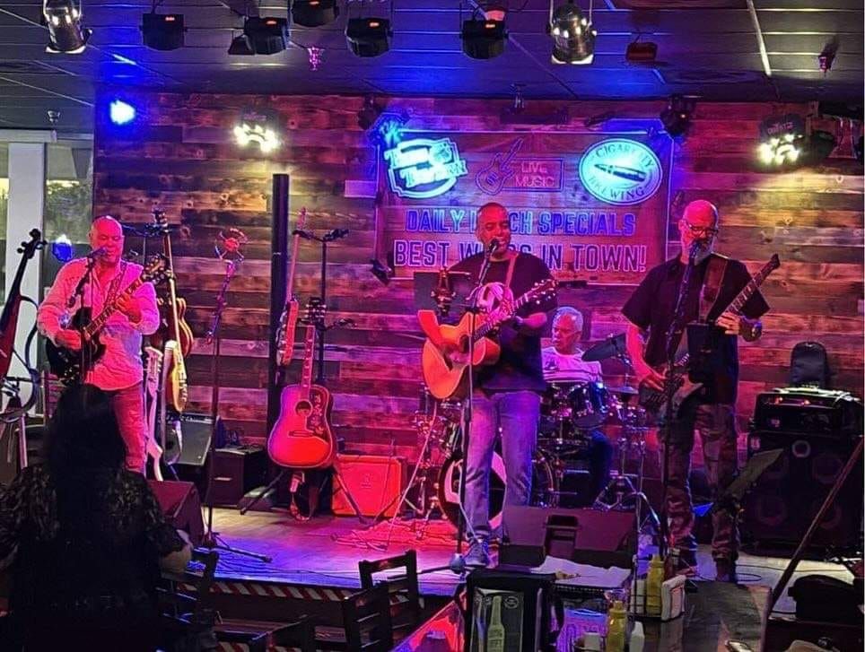 Friday, 10\/11 - 4X at Pilot House Bar & Restaurant - Tarpon Springs 8pm-11pm