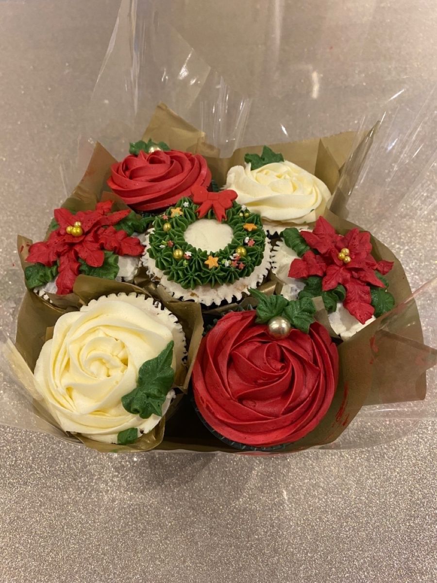 Christmas Cupcake Bouquet