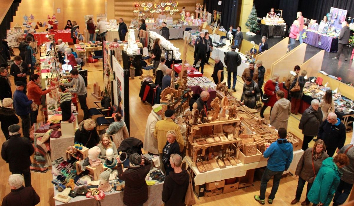 Kulturweihnachtsmarkt in der Stadthalle Landstuhl 