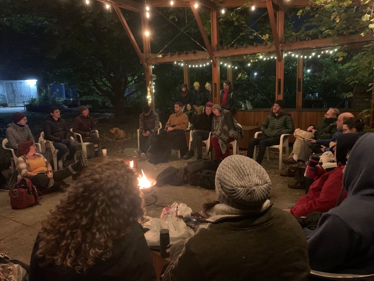 Somerville Outdoor Pub Sing