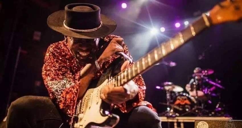 Carvin Jones (Full Band) returns to the Monastery