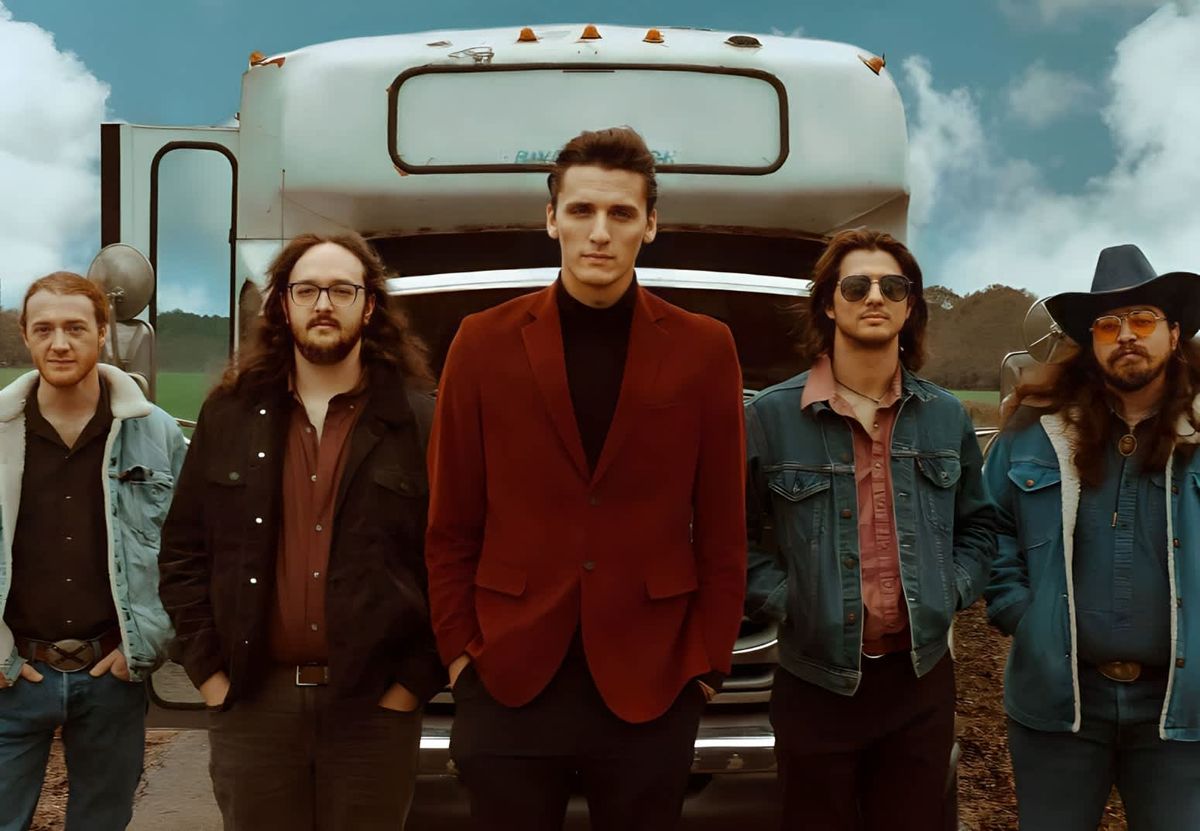 The Red Clay Strays & Early James Amsterdam Tickets