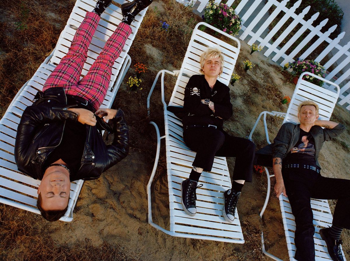 Green Day - The Saviors Tour - Official Platinum